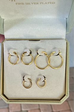 Sterling Silver/Gold platted  earring sets. Wildomar 92595