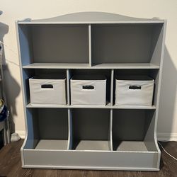 Children’s Storage/Bookshelf