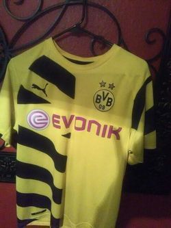 Medium Adidas jersey