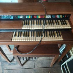 Kitty Lawson Electric Organ 