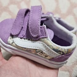 Toddler Van Shoes Size 4