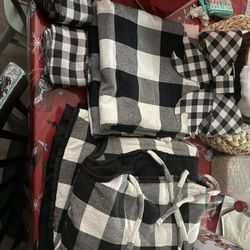 Black & White  Checker Buffalo plaid Christmas 