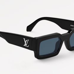 LV Black Sunglasses