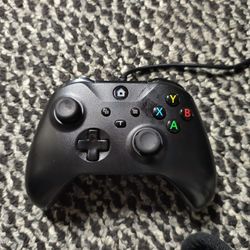 Wired Xbox/PC Controller 