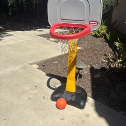 Basketball Hoop with ball