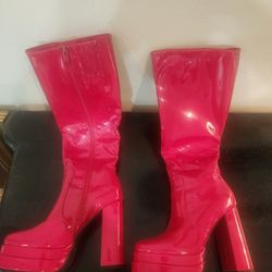 Woman's Boots 