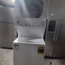 Ge Stackable Washer/Dryer  Gas Dryer 
