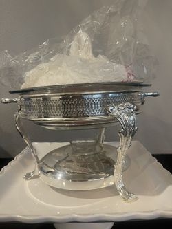 ✨ESTATE SALE✨ Paul Revere Silversmiths Vintage Silver-Plated 2 Qt. Round Food Warmer 