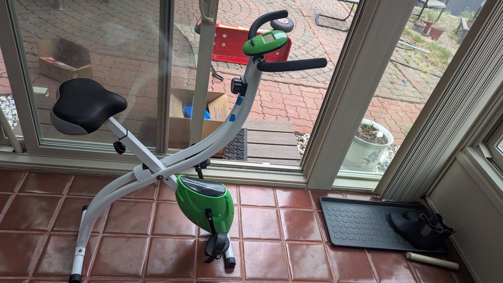 $5 Manual Exercise Bike