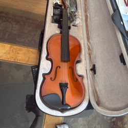 Gorgeous Violin - Size 4 /4- Color light 