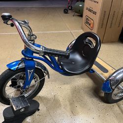 Awesome Schwinn trike Tricycle