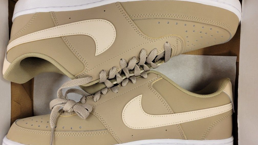Nike Court