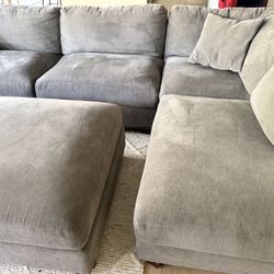 Sectional Couch 