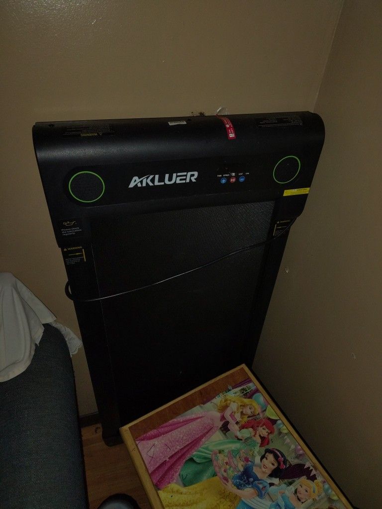 Walking Pad  With Hand Remote 