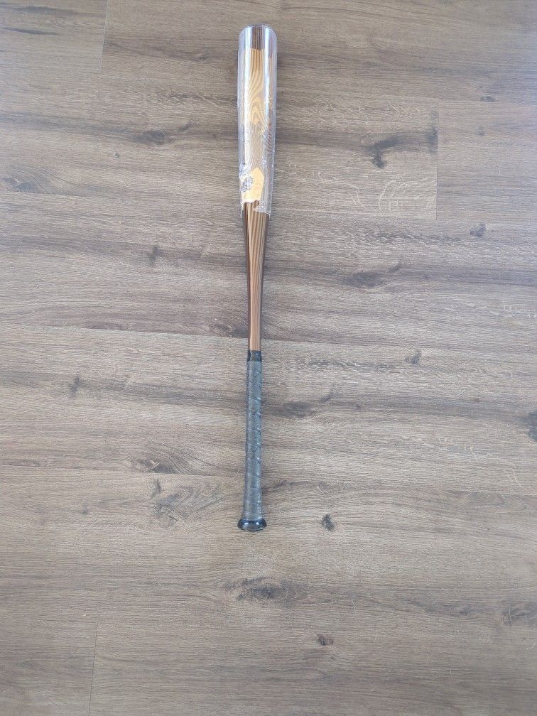 Demarini Voodoo One BBCOR Baseball Bat. 32" 29 oz.