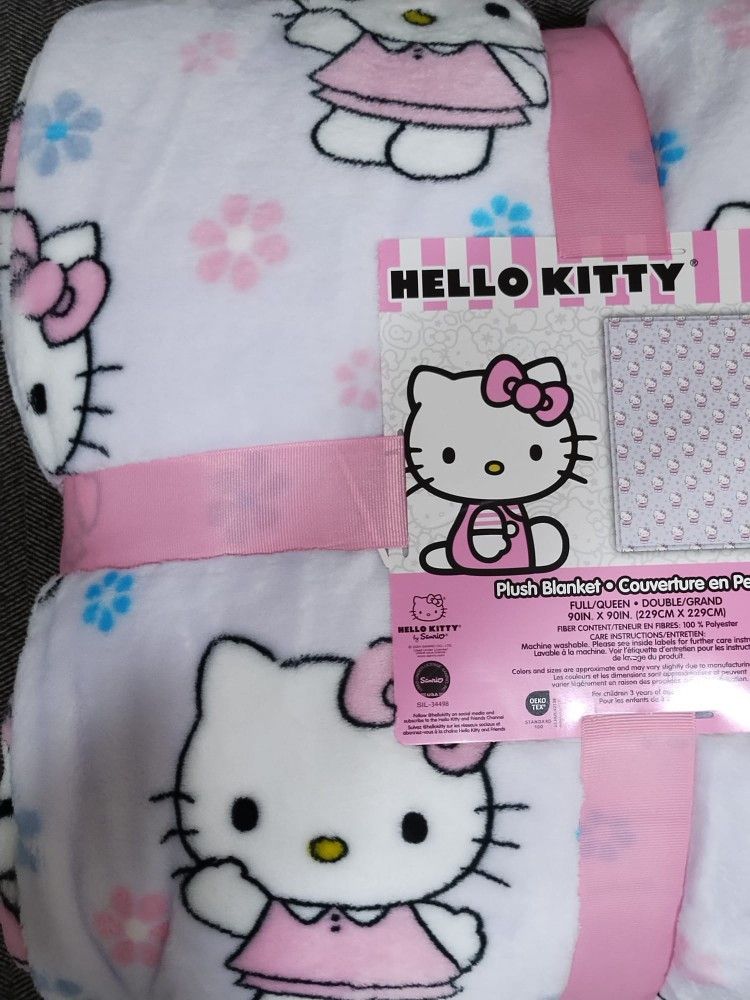 Hello Kitty Full/Queen Blanket