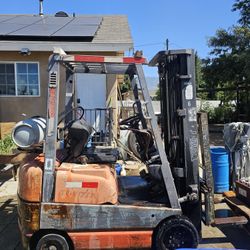 FORKLIFT -Model 6
