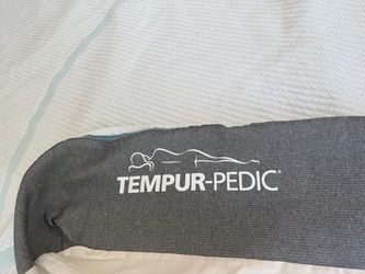 TEMPUR-Pedic TEMPUR-Adapt Medium King Replacement Mattress Cover