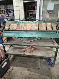 Sheet metal pan break
