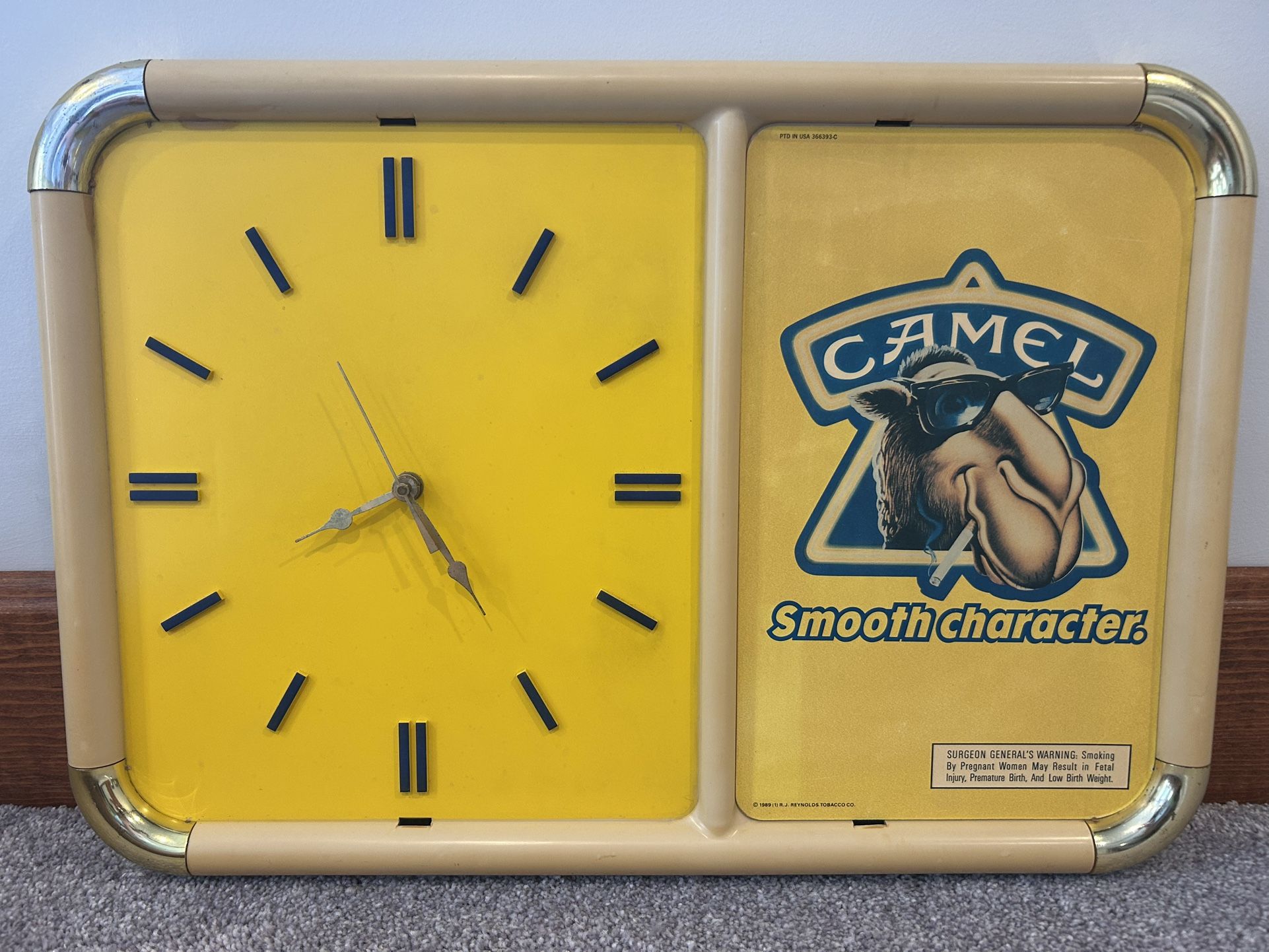 Vintage Camel Cigarettes Clock