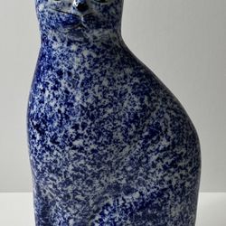 Vintage Enesco Porcelain Blue And White Spongeware Cat Kitty Figurine