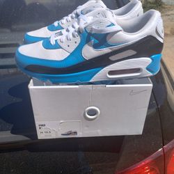 $125  Local Pickup Size 10.5 Nike Air Max 90 ID Carolina Panthers Size 10.5  OG Box No Lid Worn Once For 3 Hours  No Trades  Price Is Firm