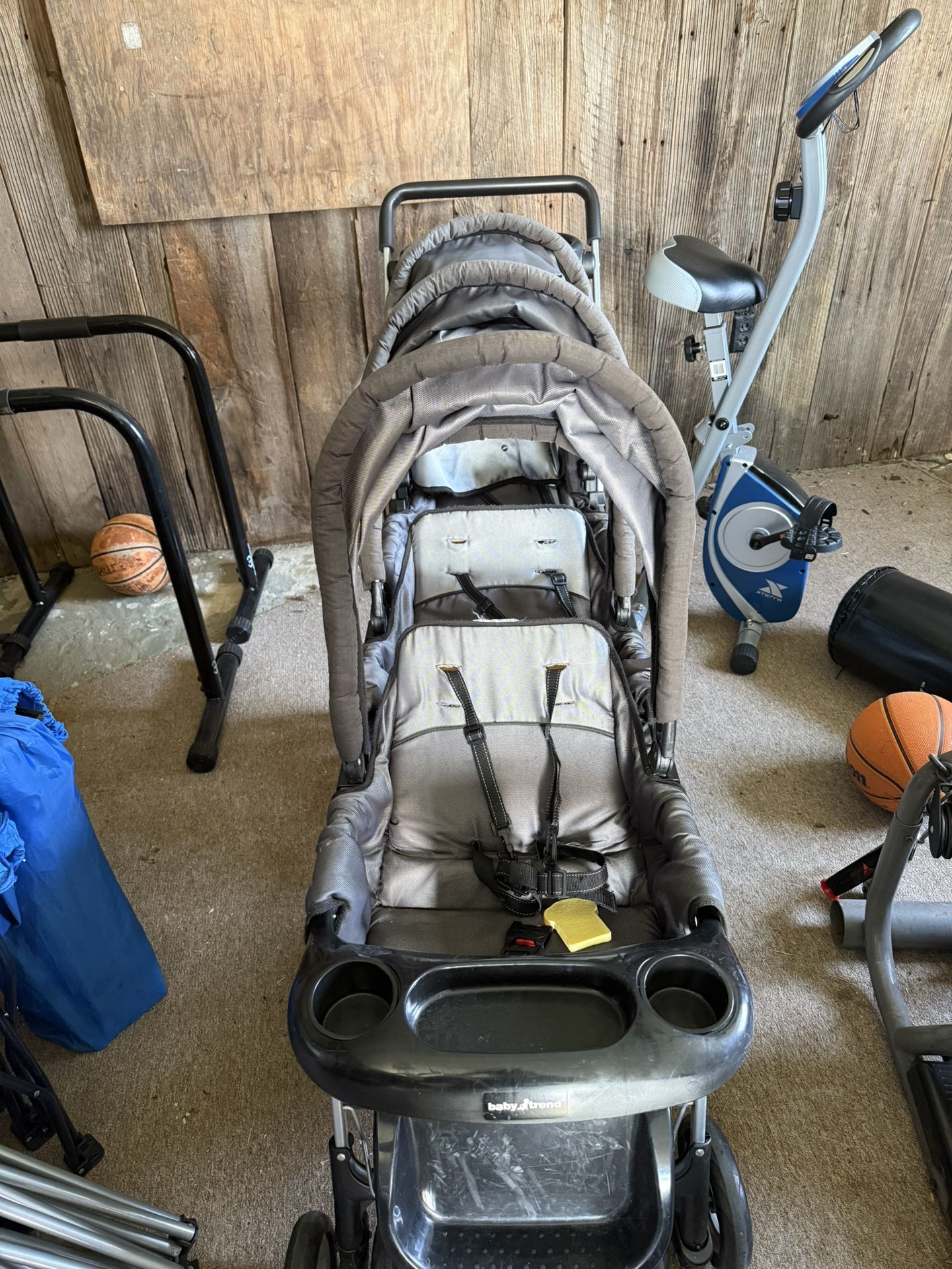 Three seater stroller