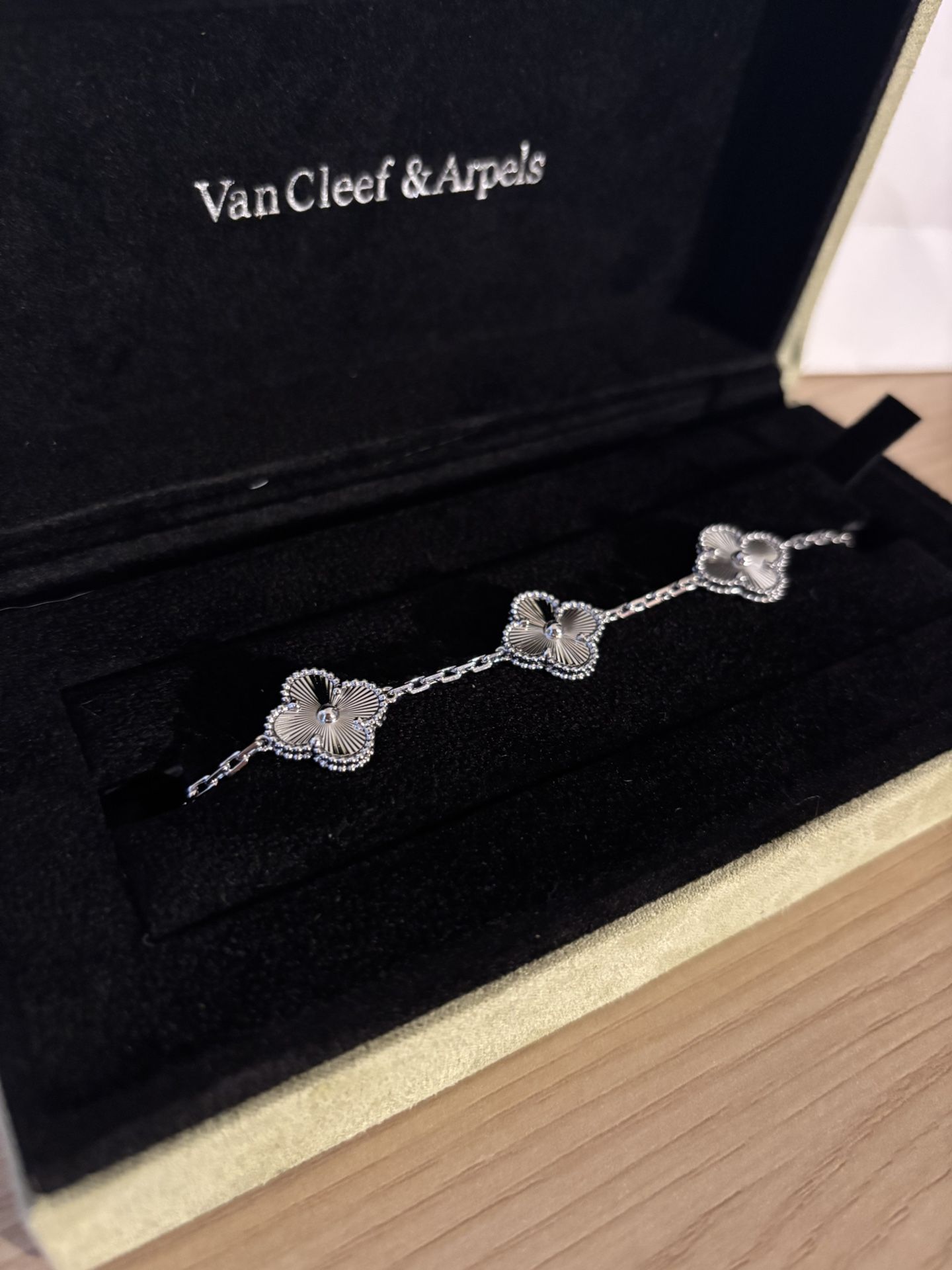 Van Cleef And Appeals Bracelet