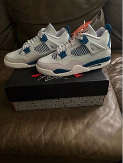 Jordan 4 military blue
