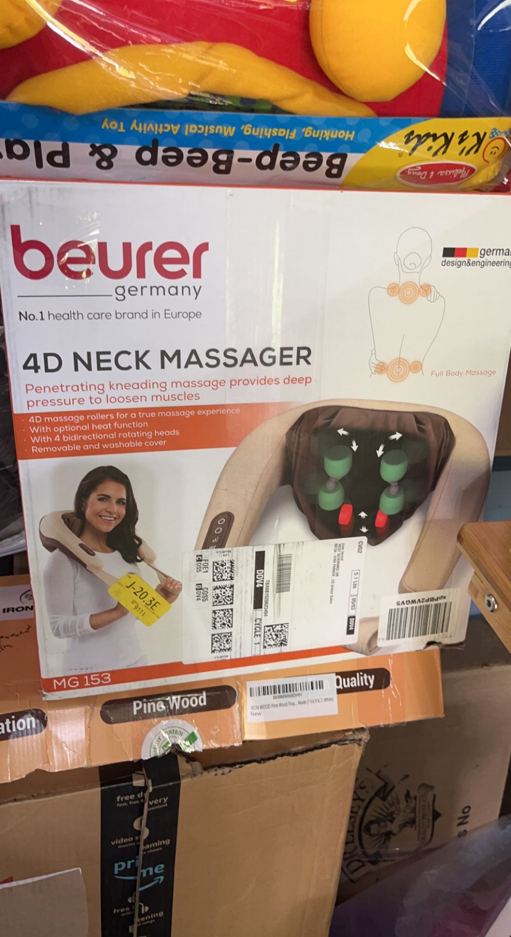 Beurer Shiatsu Neck and Back Massager with Heat | 4D Kneading Deep Tissue Neck Massager and Shoulder Massager, Back Pain and Muscle Pain Relief