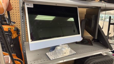 Apple laptop