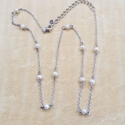 Necklace Sterling Silver With Coultured Pearls 