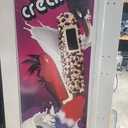 Ice Cream Vending Machine 