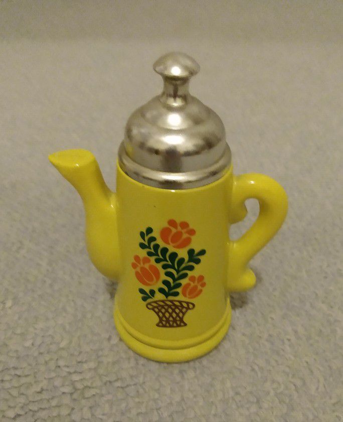 VINTAGE 1970s AVON KOFFEE KLATCH YELLOW FLORAL DESIGN COFFEE TEAPOT GLASS PITCHER BOTTLE KITCHEN HOME DECOR 