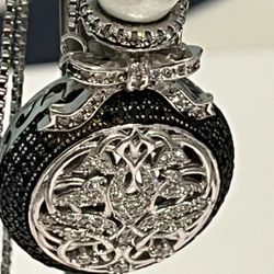 Fine 925 Silver Necklace 