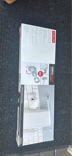 Delta Foundations 3-Piece Bathroom Accessory Set