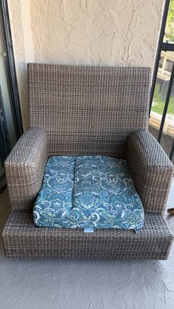 Wicker chair