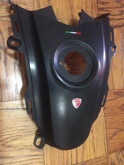 Ducati Stock Hypermotard plastic gas tank cover