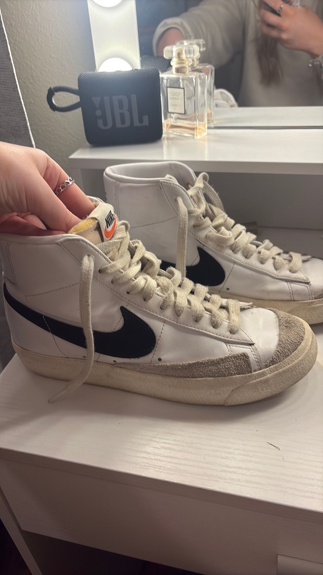 Nike blazers size 8