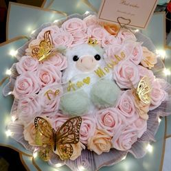 ETERNAL FLOWER BOUQUET WITH COW AND LIGHTS