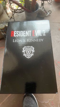 Resident Evil Collectors Edition Action Figure