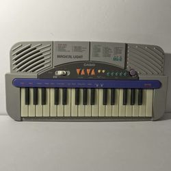 Vintage 1994 CASIO ML-1 Magical Light Mini Electronic Keyboard Tested Works