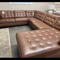 Genuine Leather Brown Baskove RAF LAF Couch Sectional With Chaise☀️ Brand New 🫵 Living Room Set 🤩