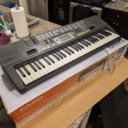 Casio Electric Keyboard
