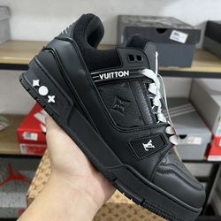 Louis sneakers many more colors available