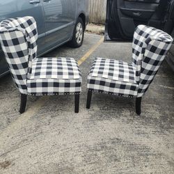 2 Armchairs 