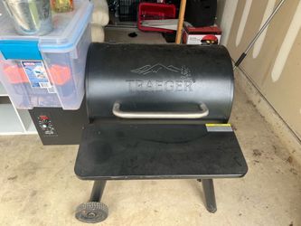Traeger pellet grill