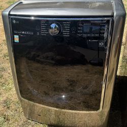 LG WASHER AND DRYER