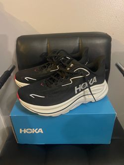 Hoka Clifton 10/ Size 12 2E Men’s $100
