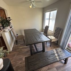 Wooden Dinning Room Table with Chair & Bench